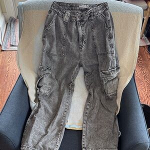Garage acid wash women’s Gray  cargo Jeans size 30 stretch waistband